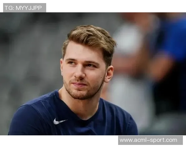 艾顿分享东契奇圣诞礼物喜悦瞬间感谢圣诞老人带来的惊喜